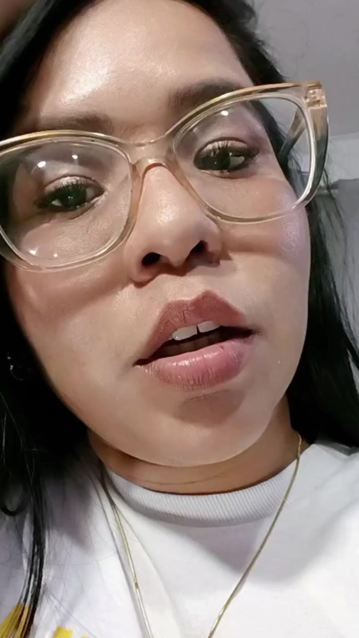 @GloriSting🦂