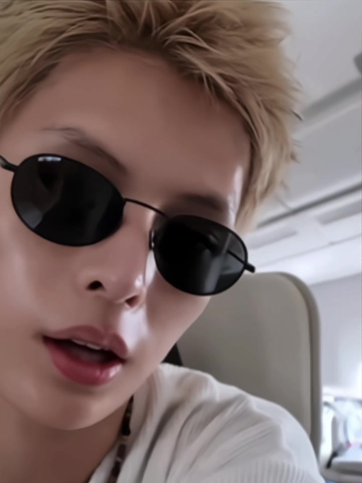 @𝒍𝒊𝒔𝒔