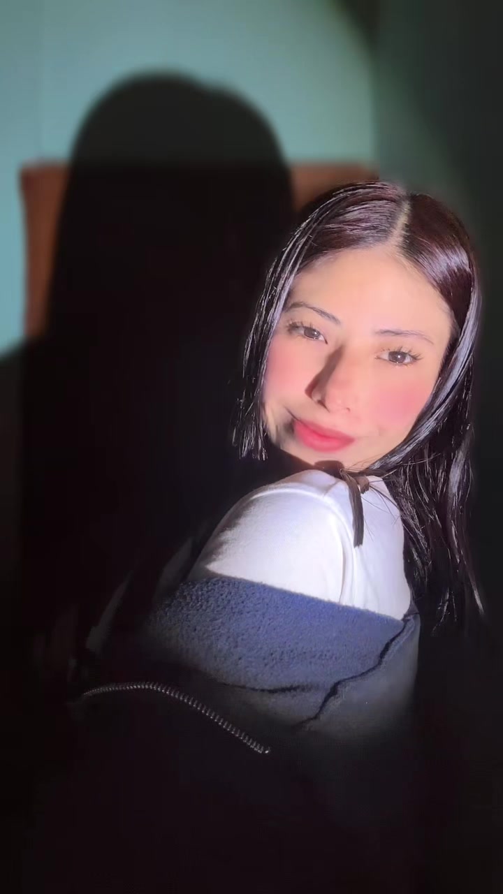 @𝓥𝓪𝓷𝓮𝓼𝓼𝓪 𝓜𝓮𝓷𝓭𝓮𝔃