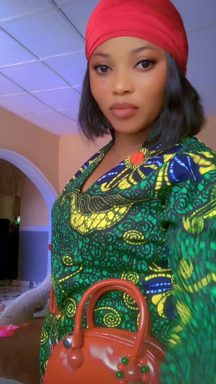 @Ashabiade🧵🪡✂️