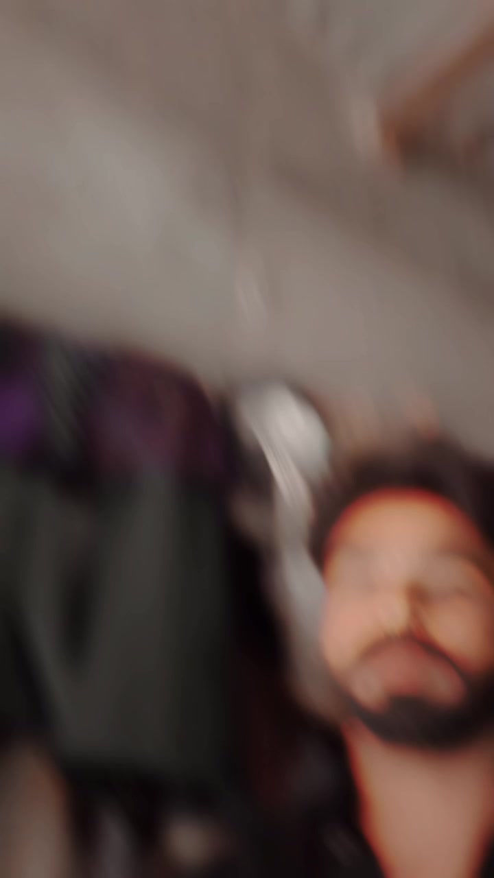 @𝐍𝐨𝐦𝐢 💔🥺