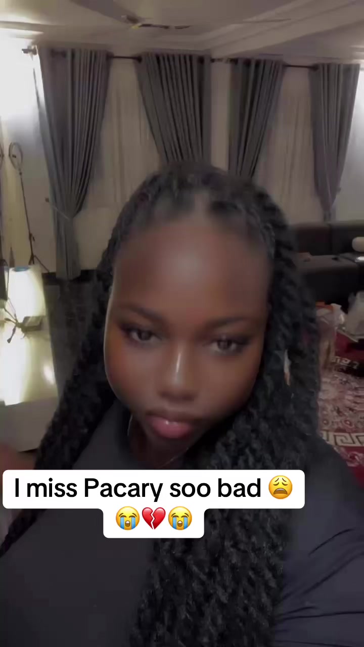@Akosuah Gifty🍓🍓