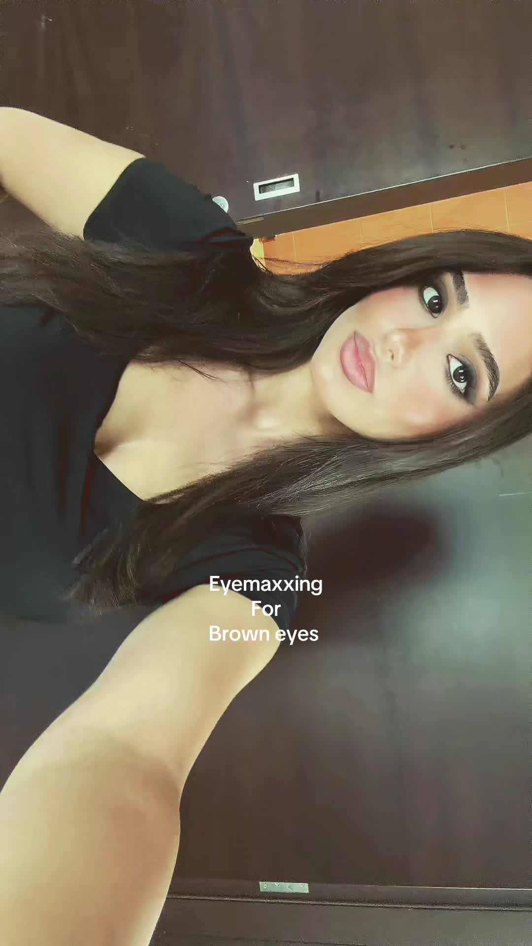 @naya moghraby