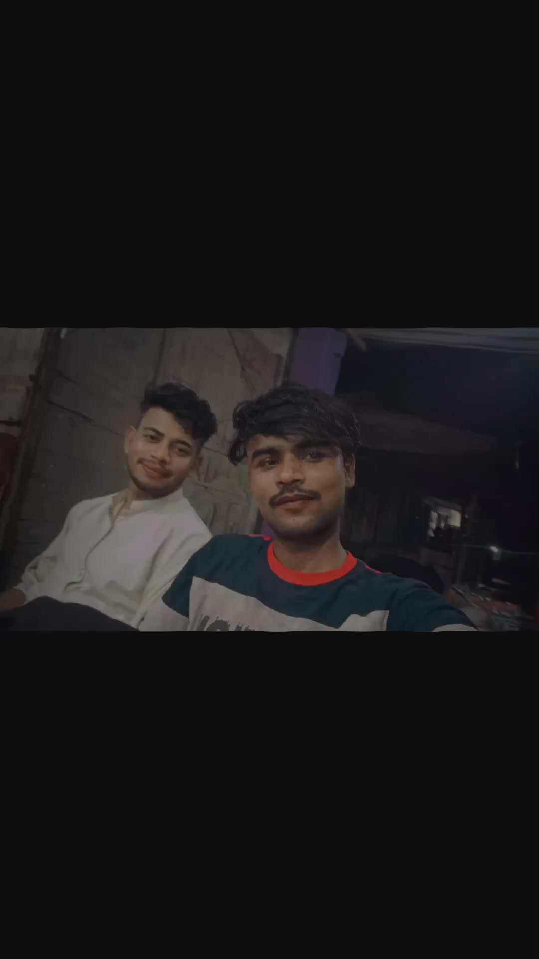 @Aویaس