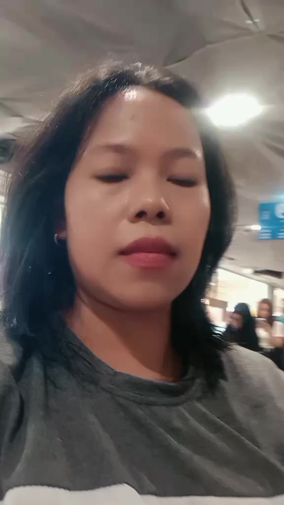 @yanicute