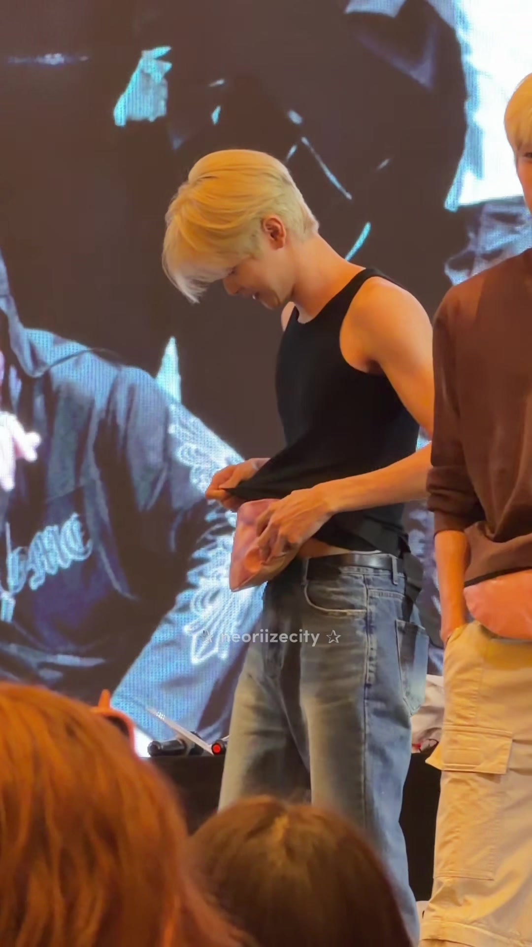 @๐ป๐ฒ๐ผ๐ฟ๐ถ๐ถ๐๐ฒ๐ฐ๐ถ๐๐