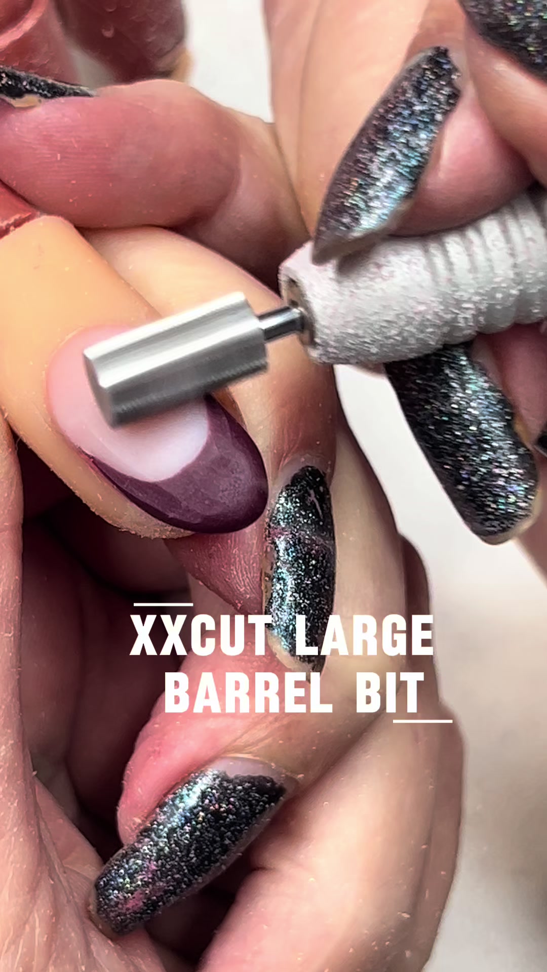 @Lux oN Nails