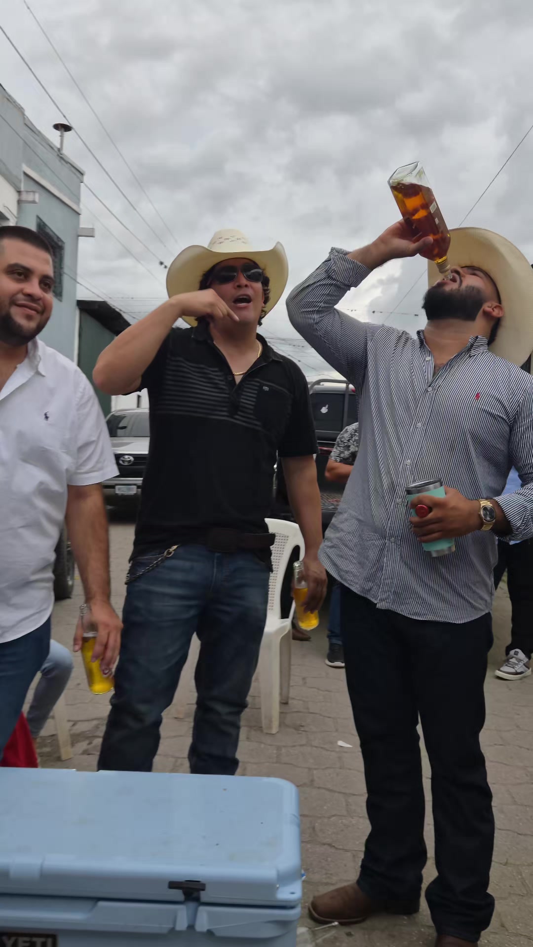 @zapata