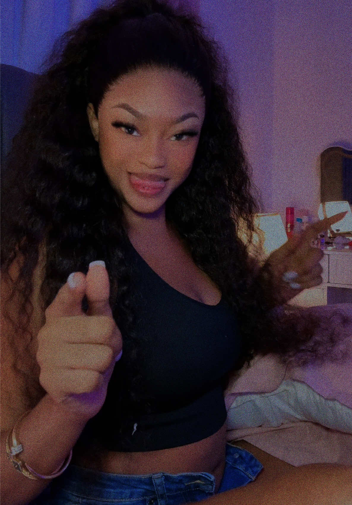 @Your Meri💋
