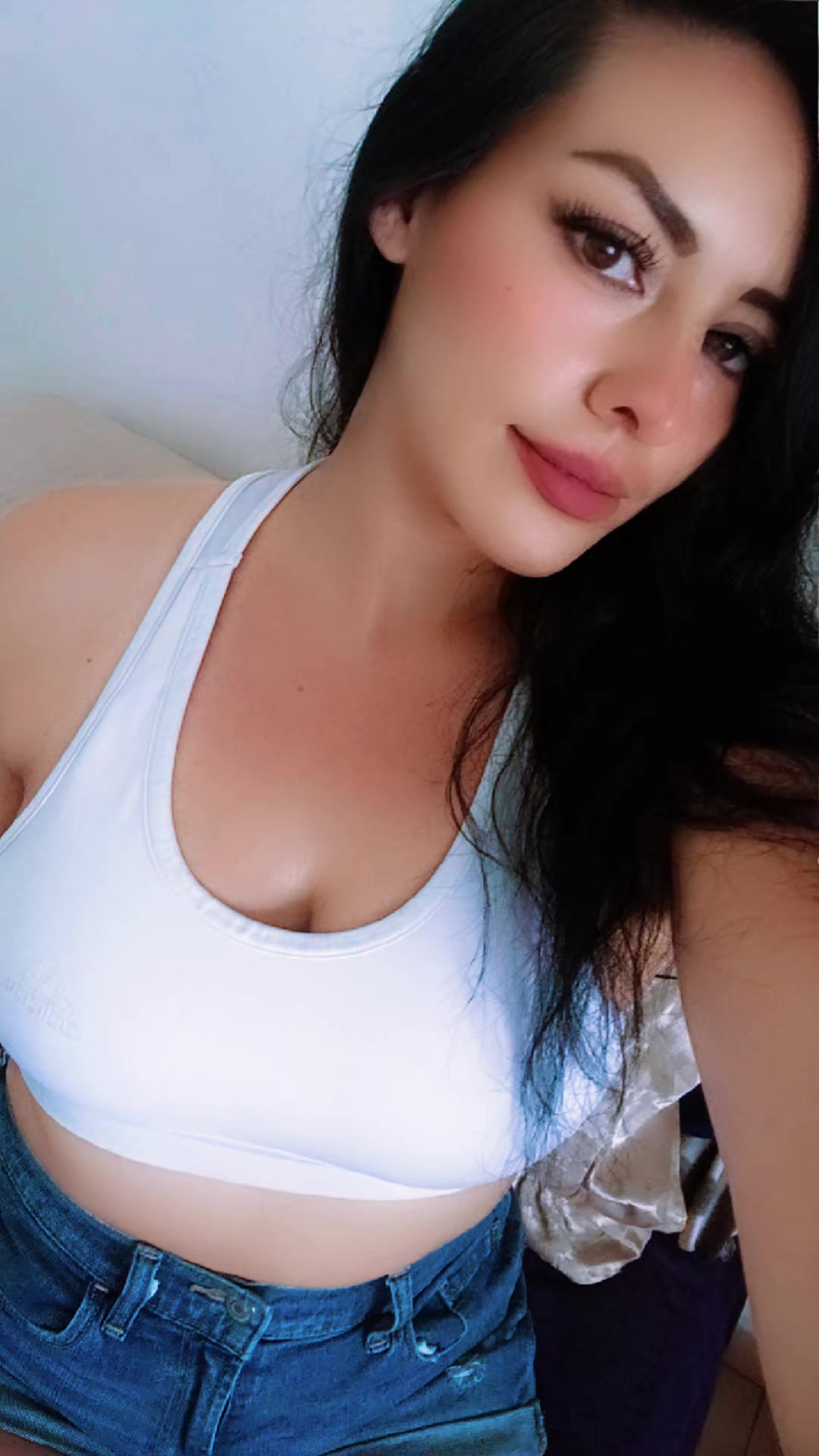 @LyzzyeL