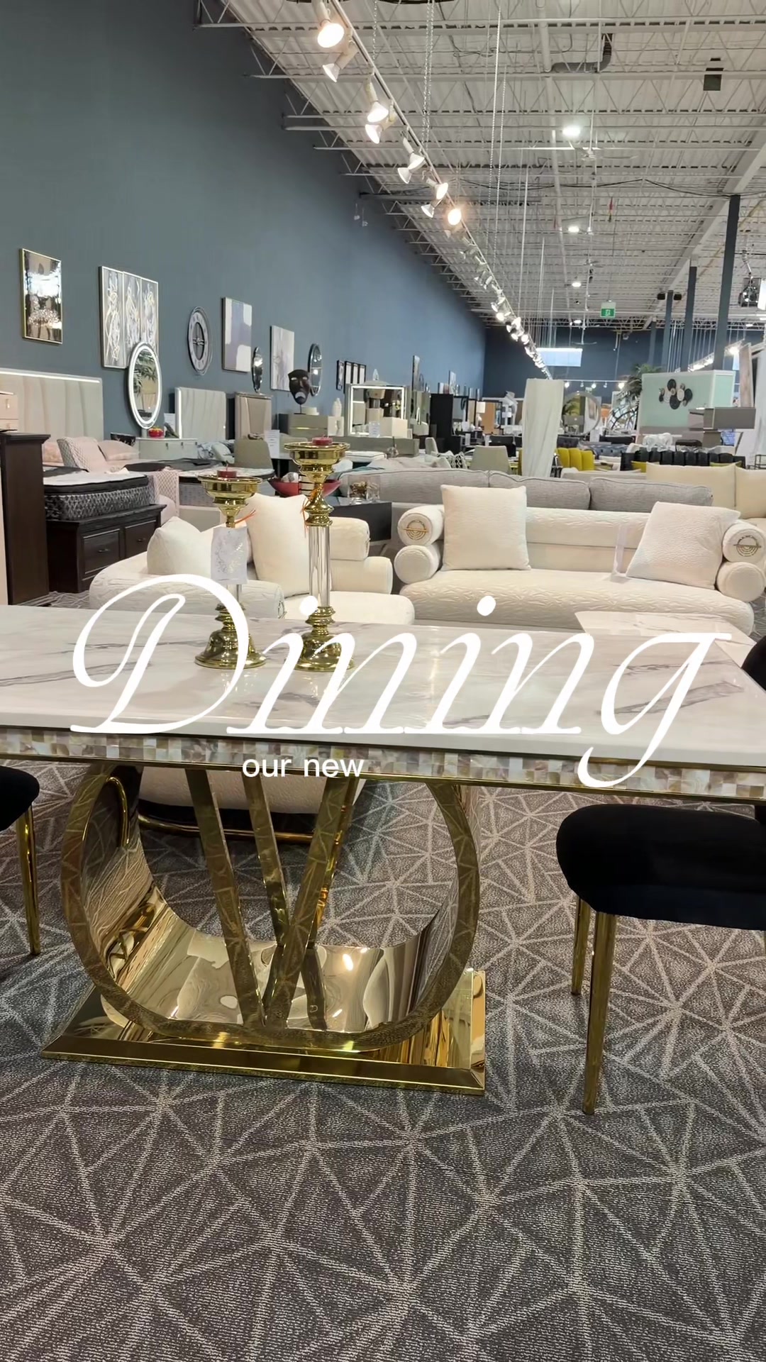 @Royal living furniture