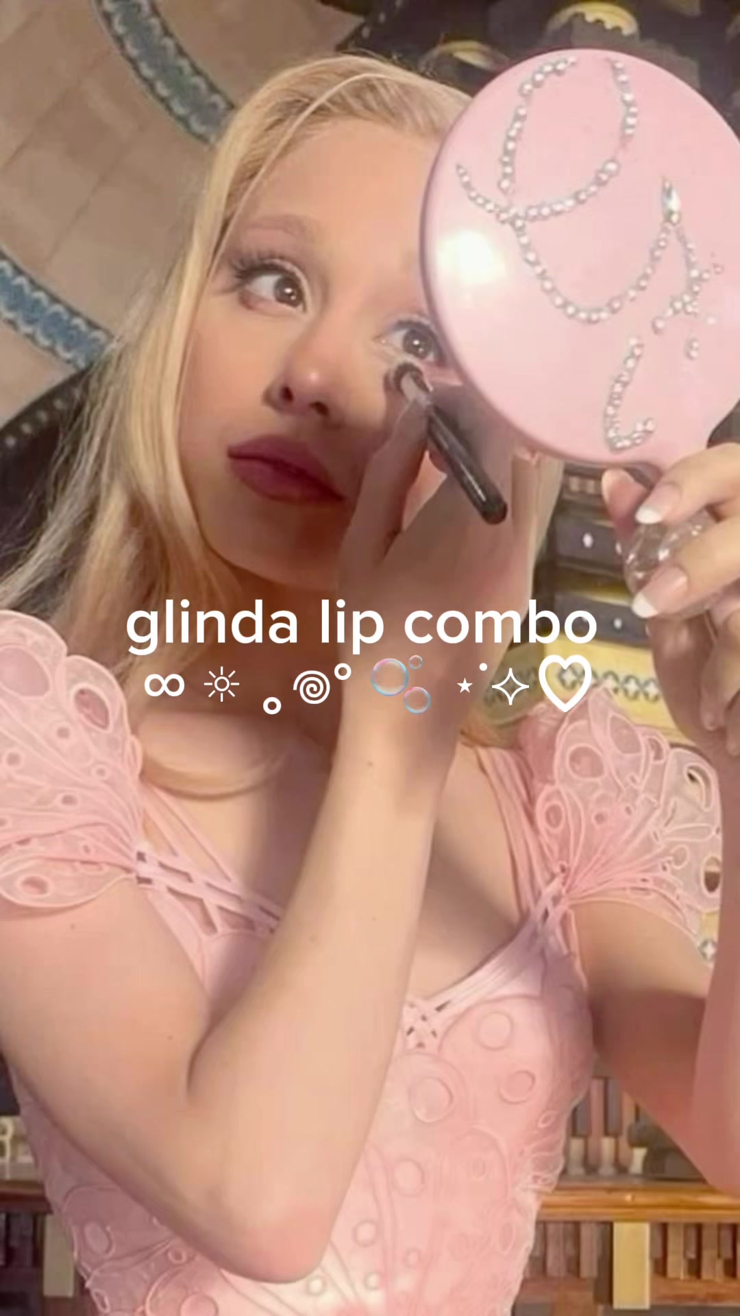@kels | makeup tuts & more 𑣲⋆。