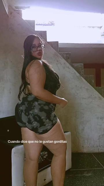 @𝓐𝓾𝓻𝓲𝓪𝓷𝓷𝔂 𝓟𝓮𝓻𝓮𝔃 ✨