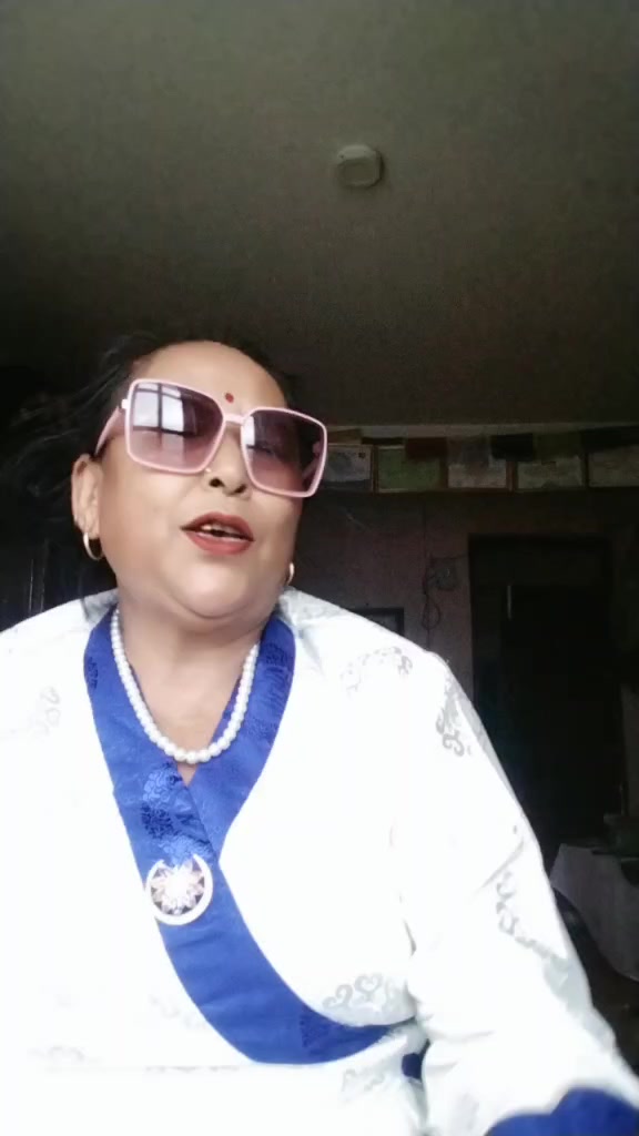 @संगिता थीङ