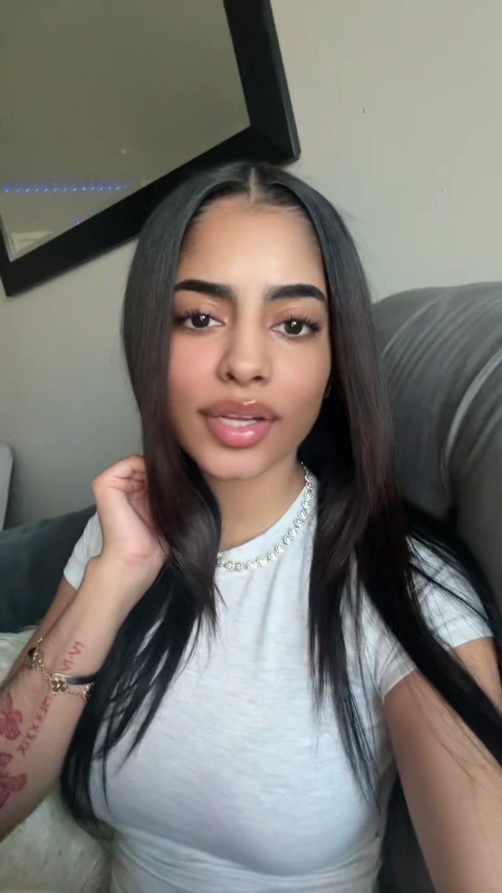@️