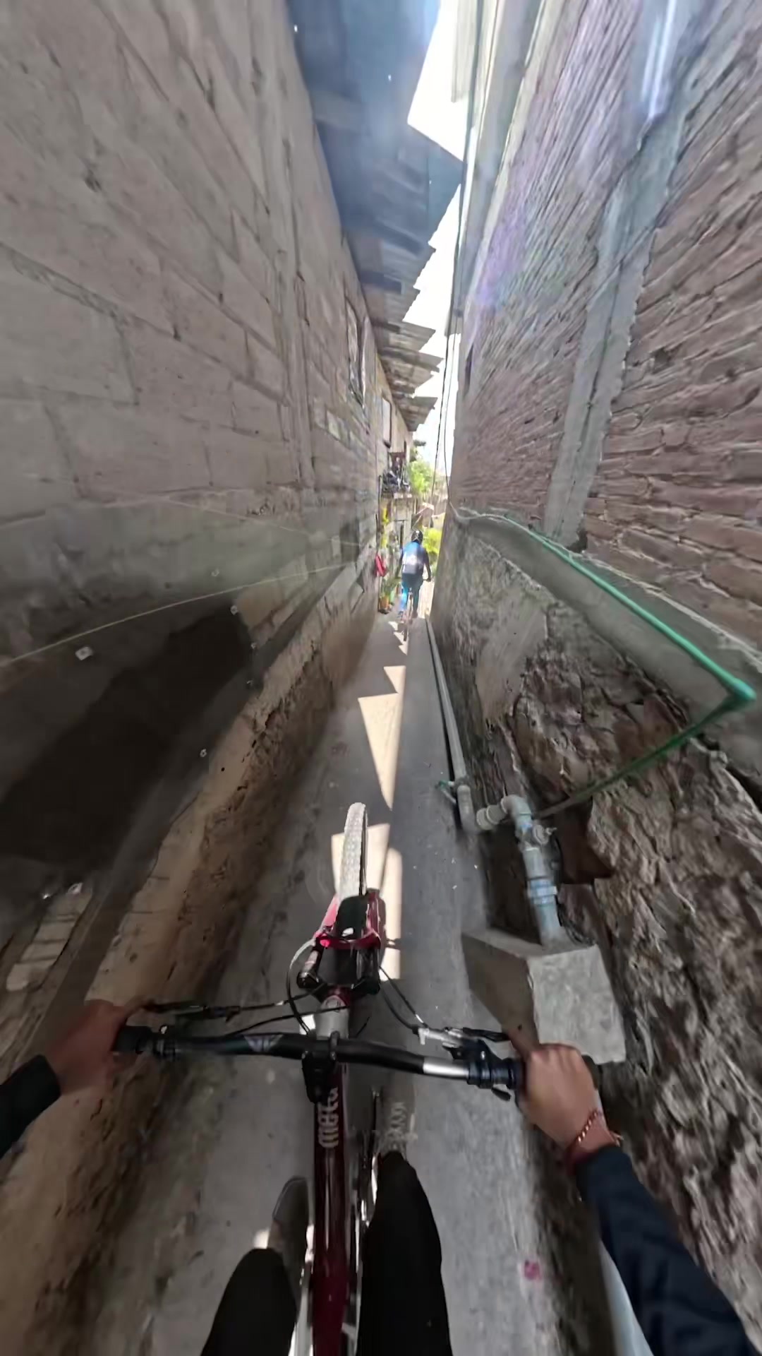 @Sebas Sotelo 🚵🏽 📽️