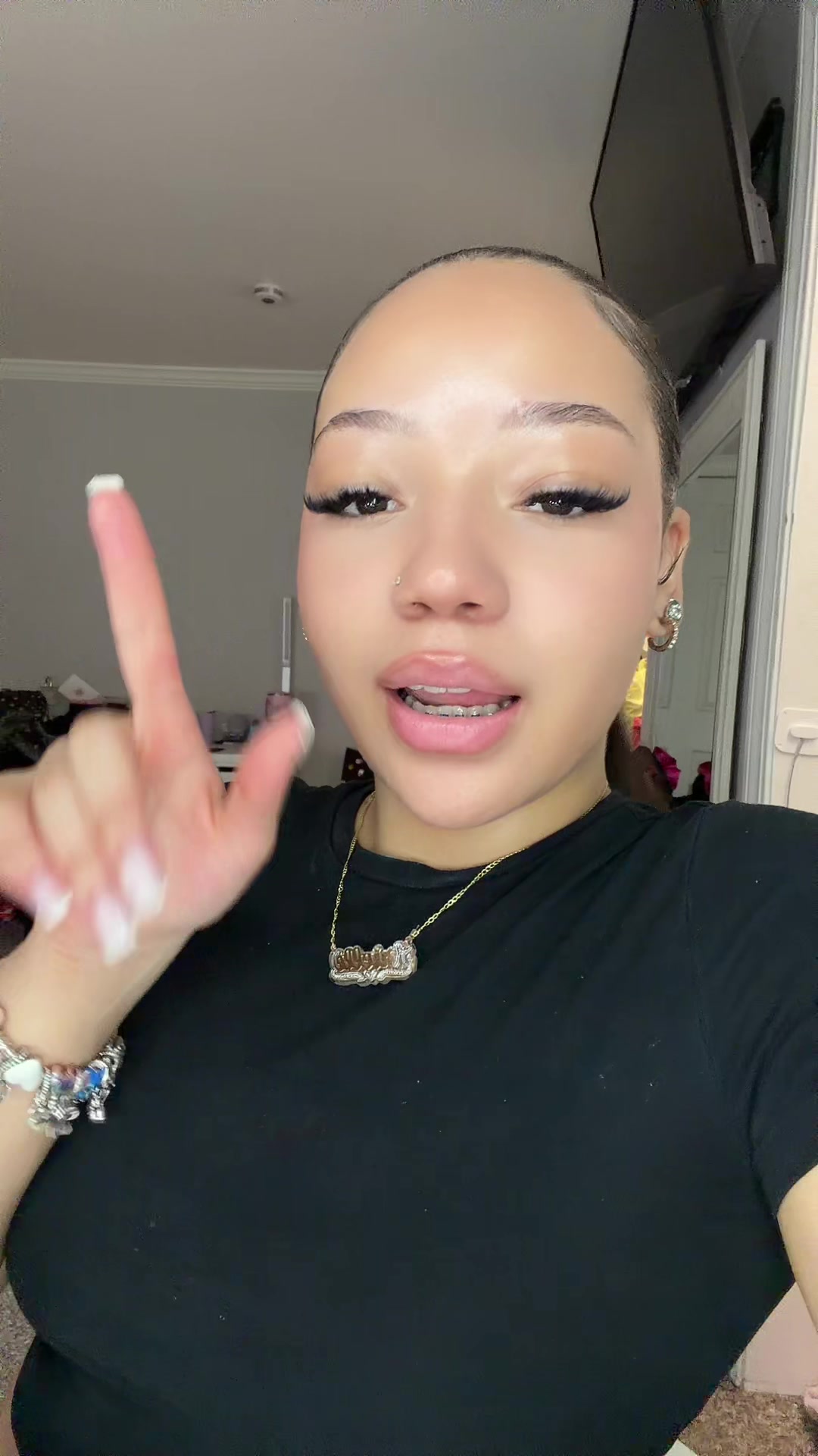 @🎀