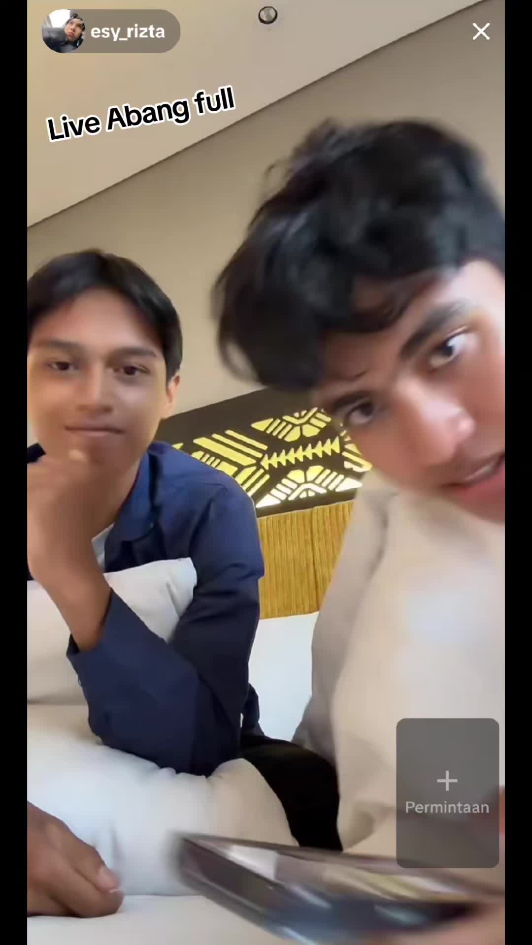 @Cop_Coppi🐇🦖