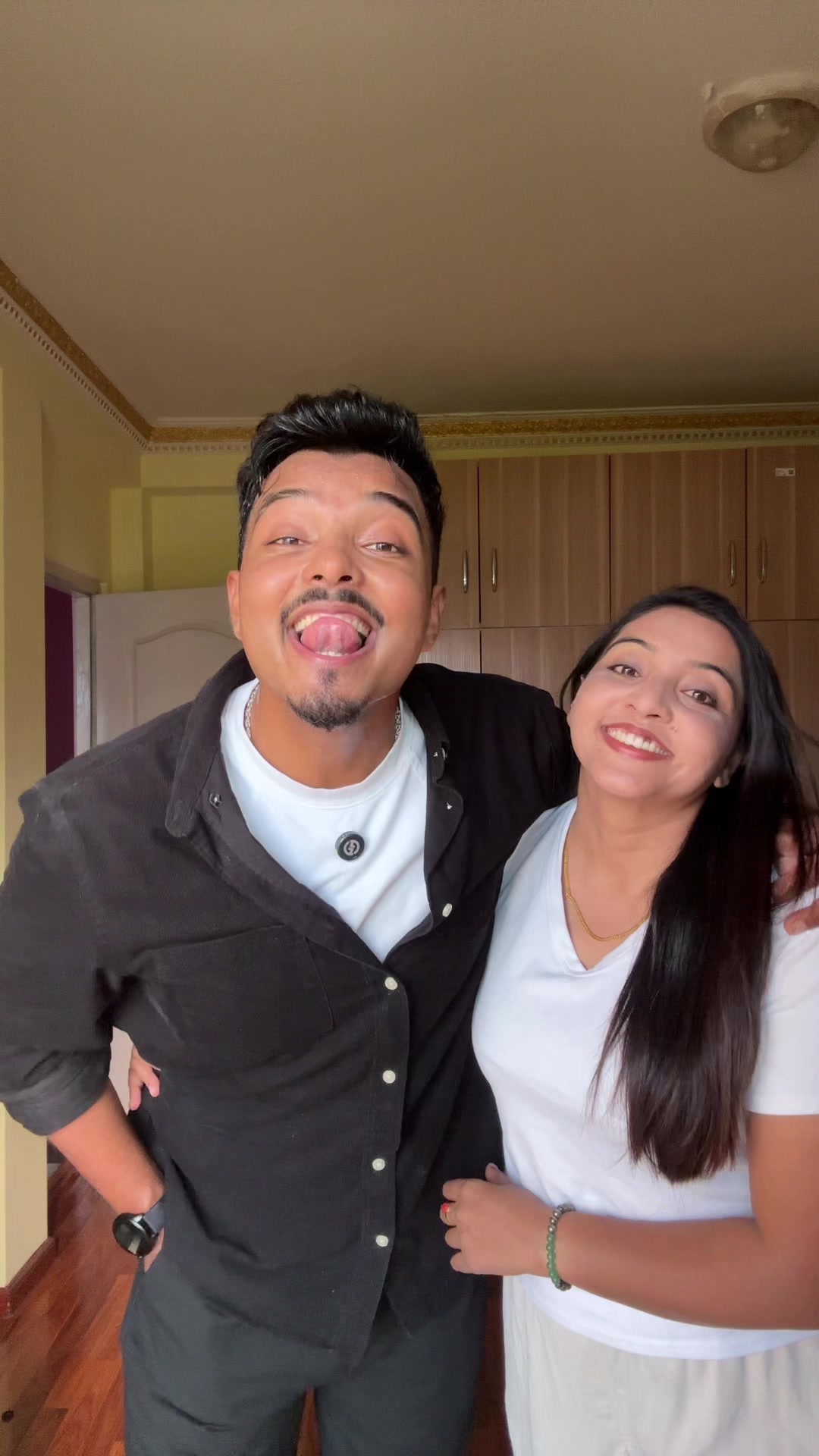 @Dr Aniket