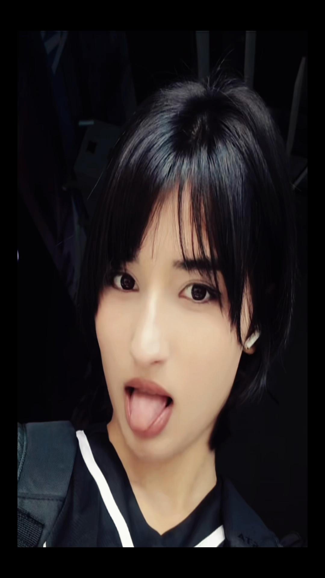 @Dana ^ใ
^