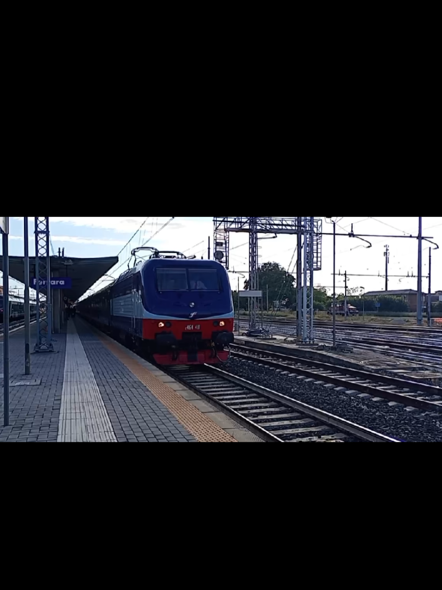 @Italian_trains