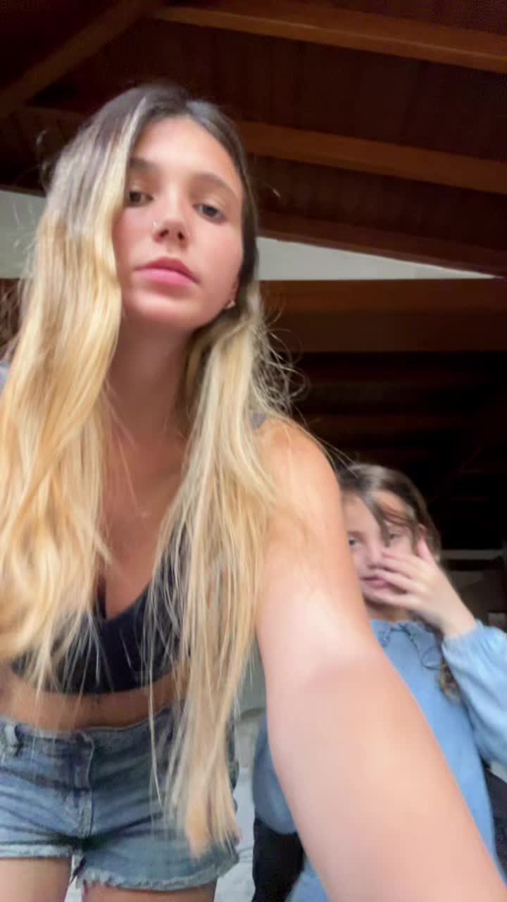 @manuela🪽