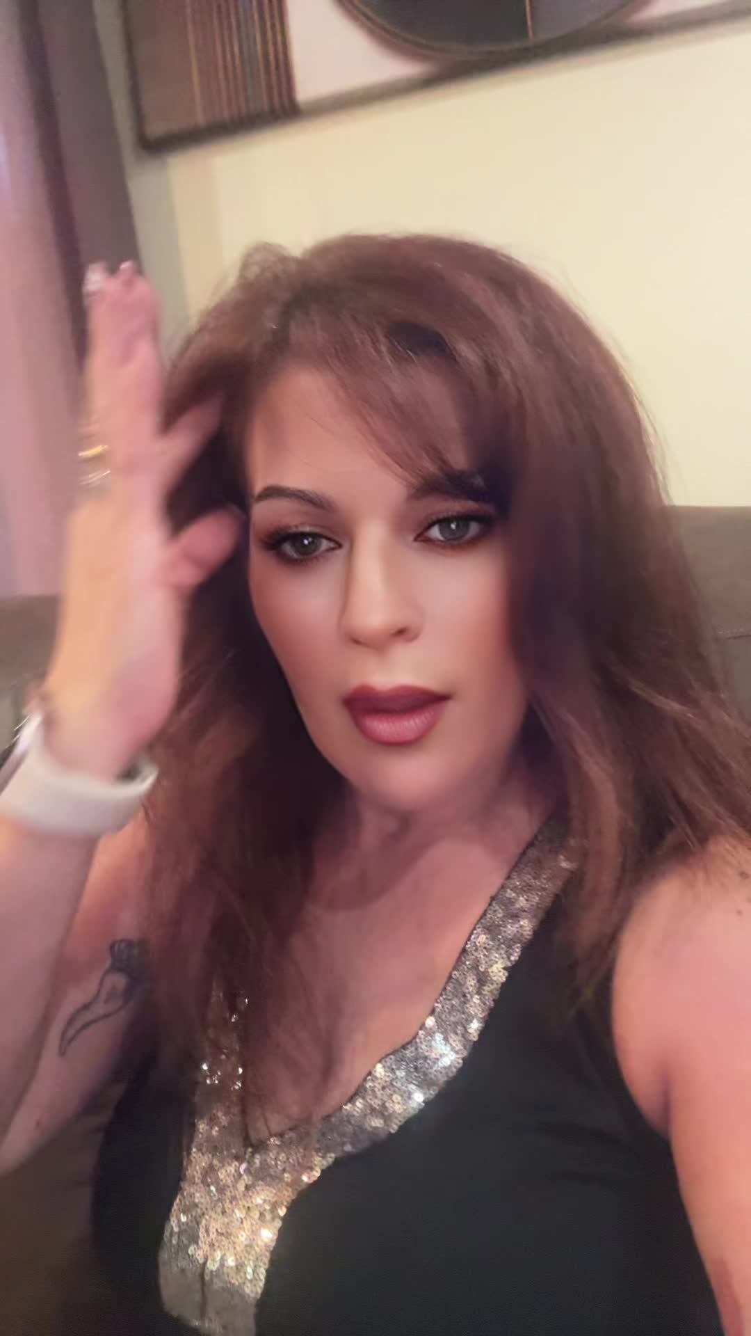 @Lina Tiesi