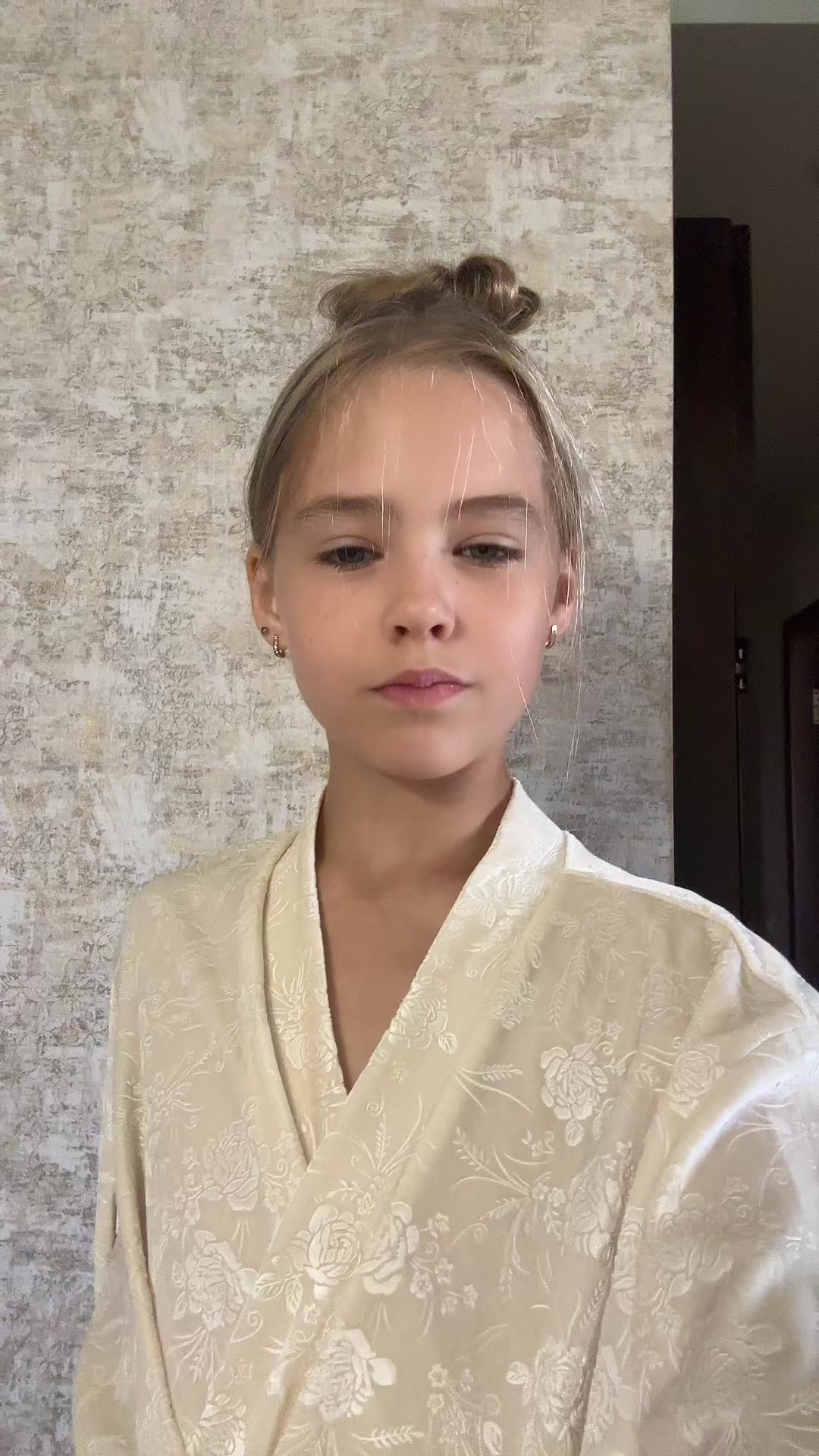 @Elya_Star_Sweet