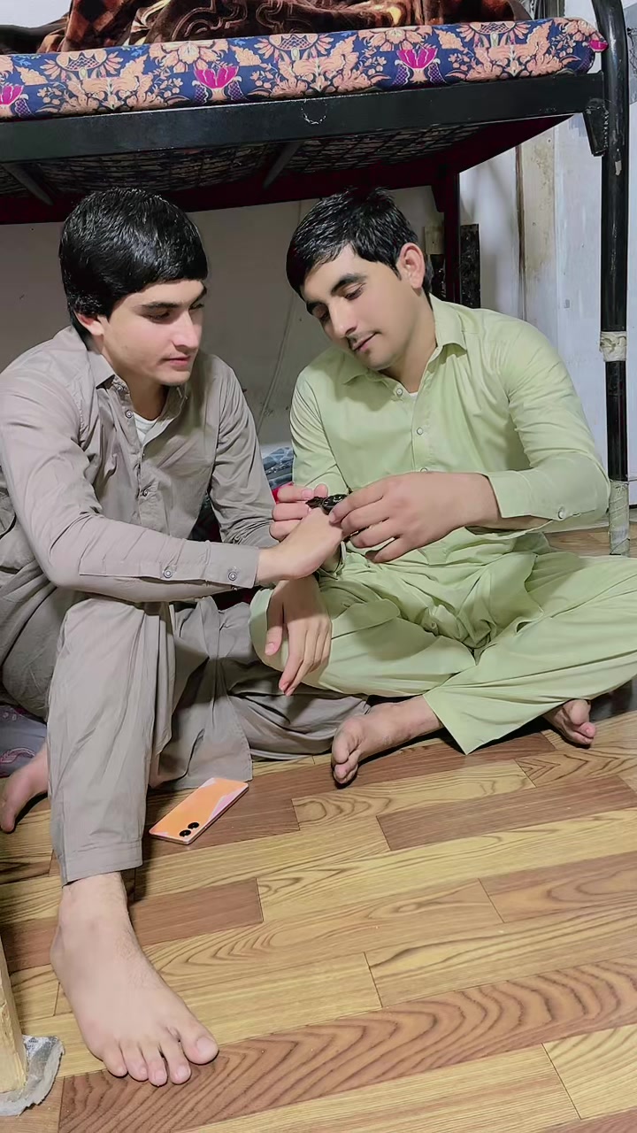 @Mast MazlooM