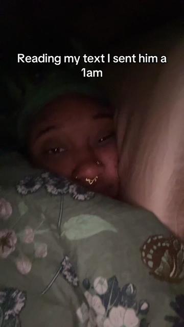 @👸🏽🪻