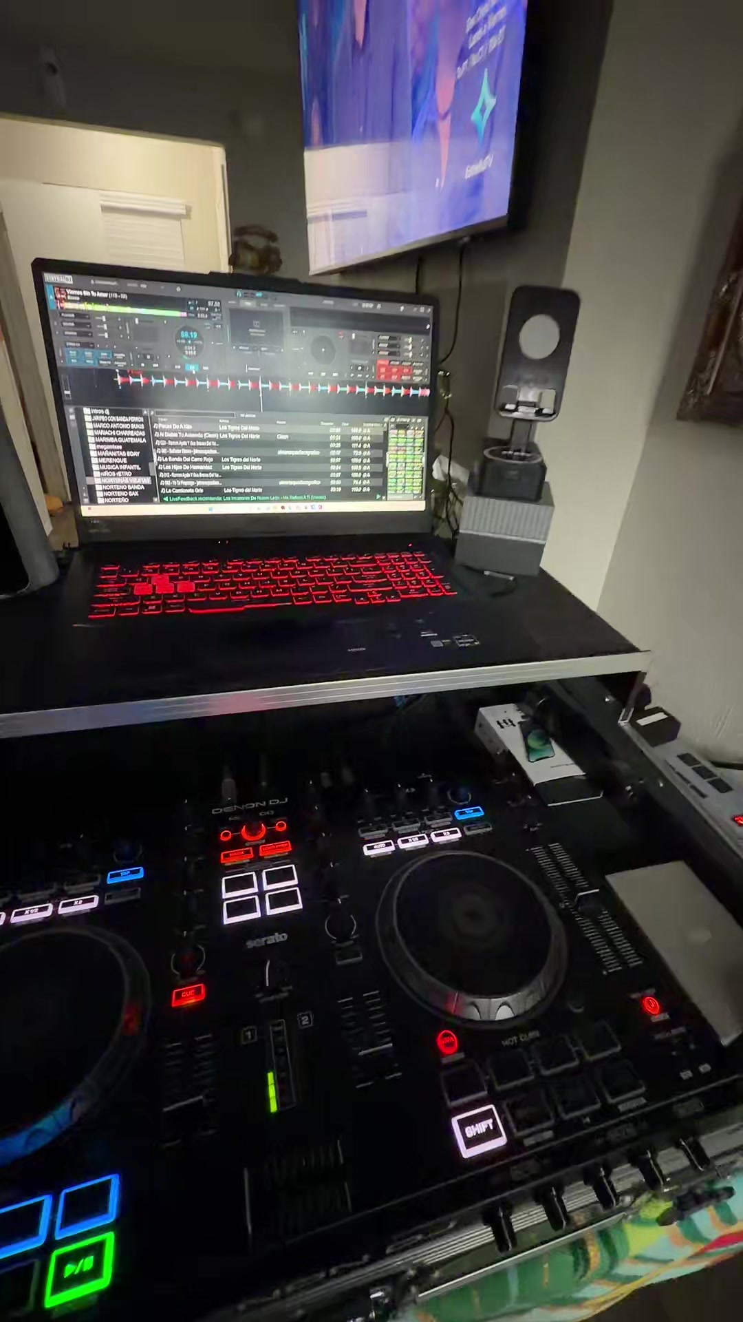 @Carlitos Dj 📀📀📀📀