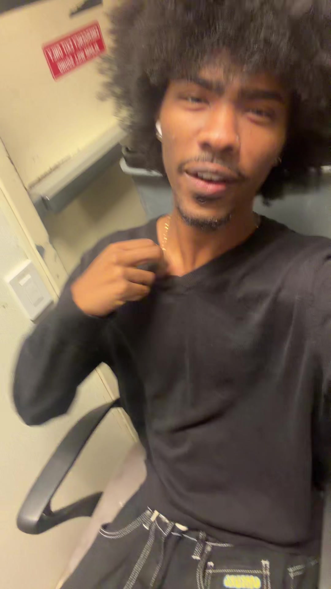 @whiteboyinadurag