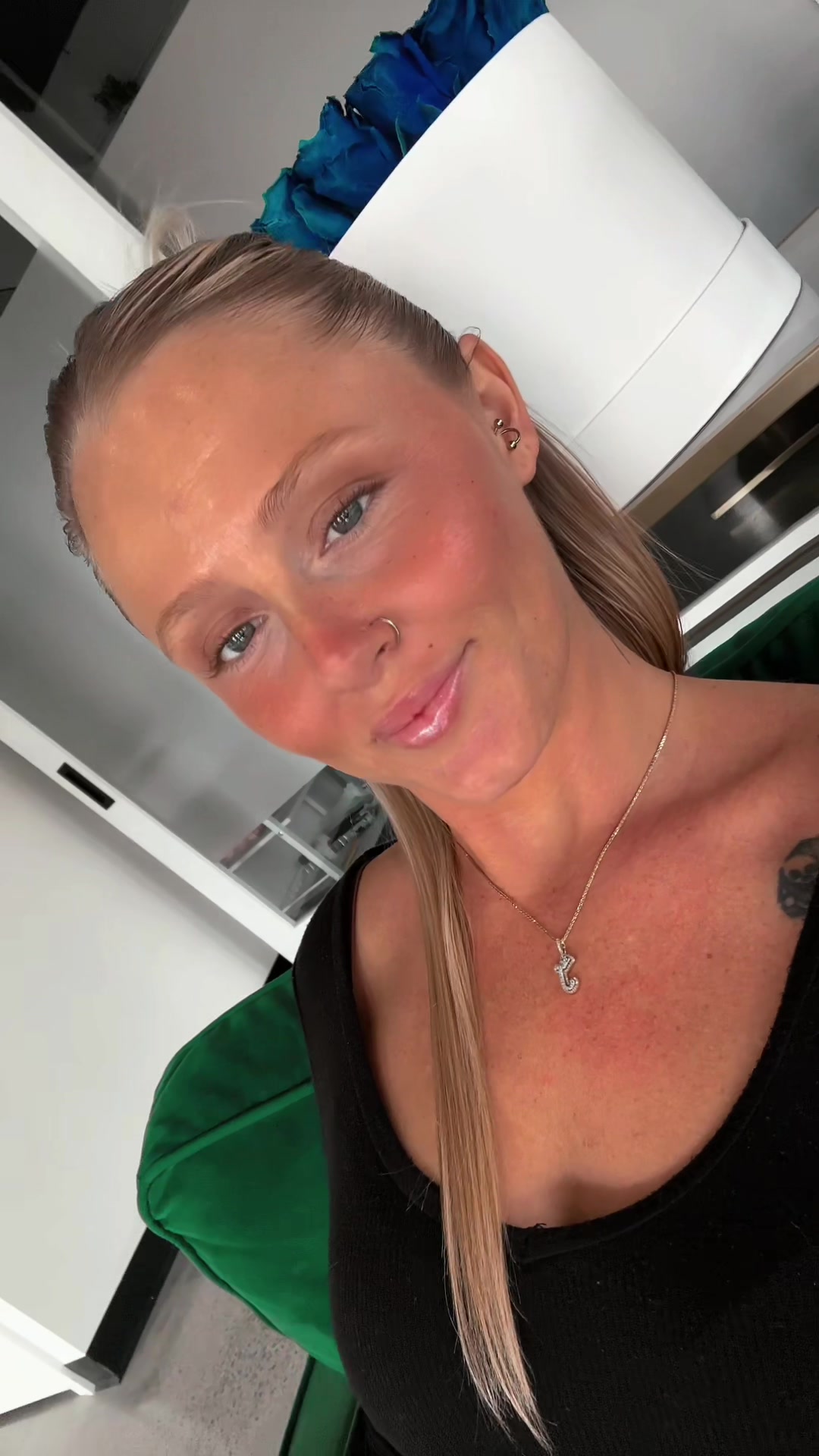 @Mikayla