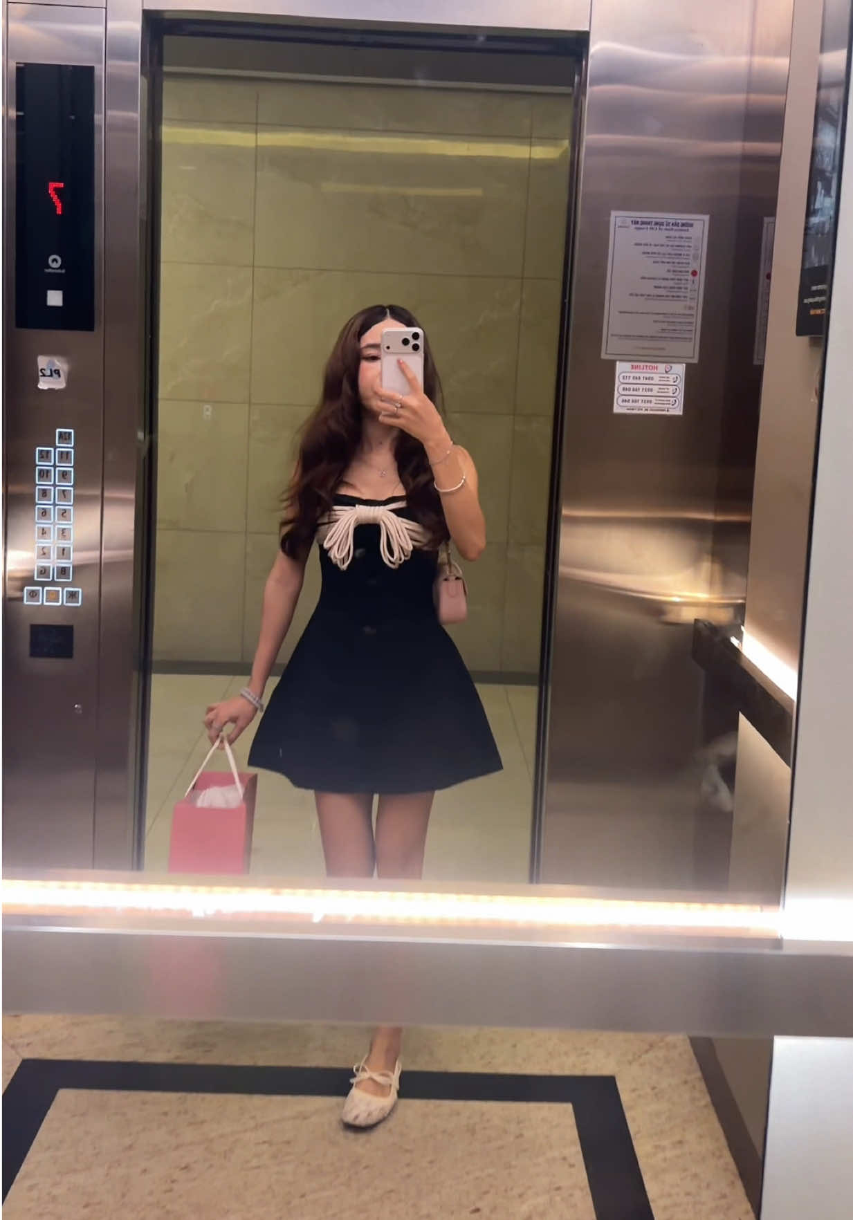 @Luna