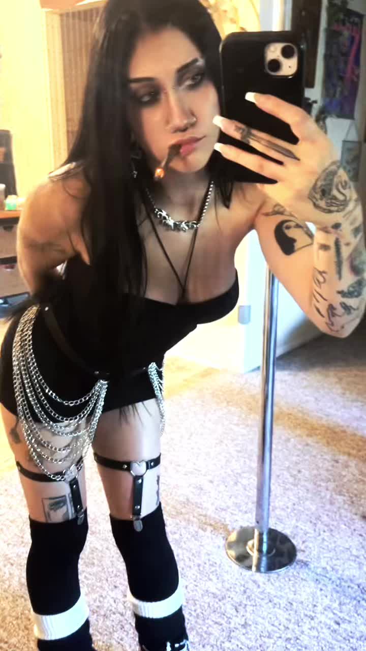 @Smellyanna