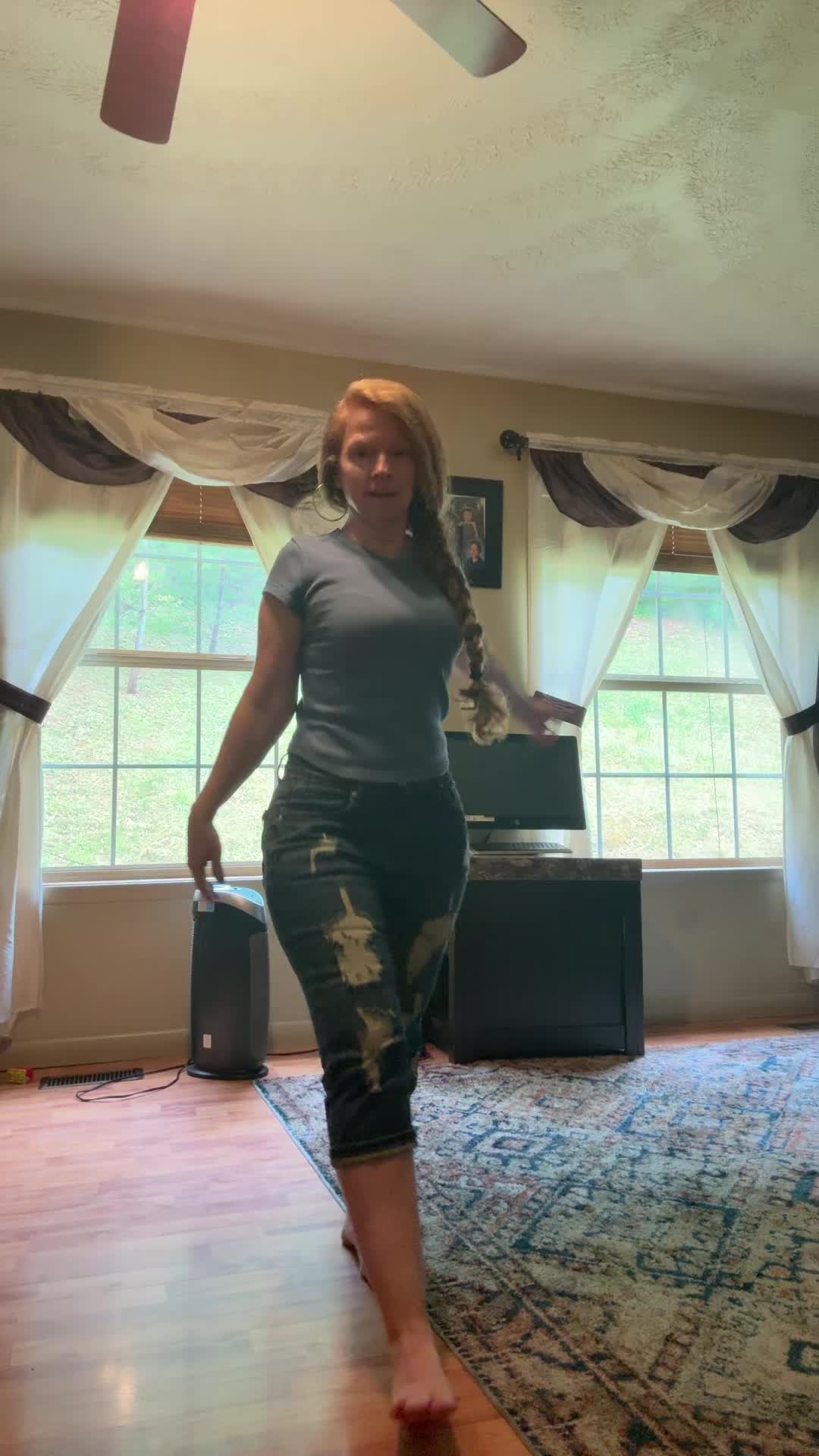 @Gg