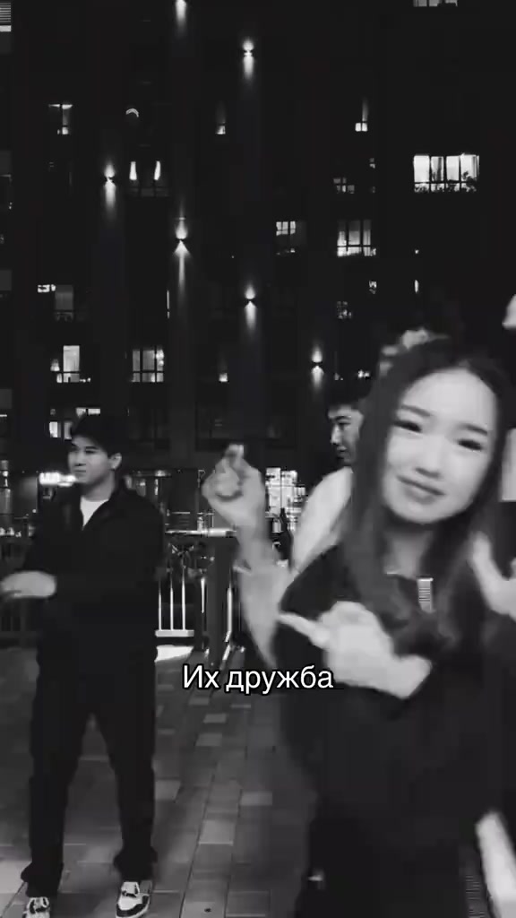 @glow_Zhanylya