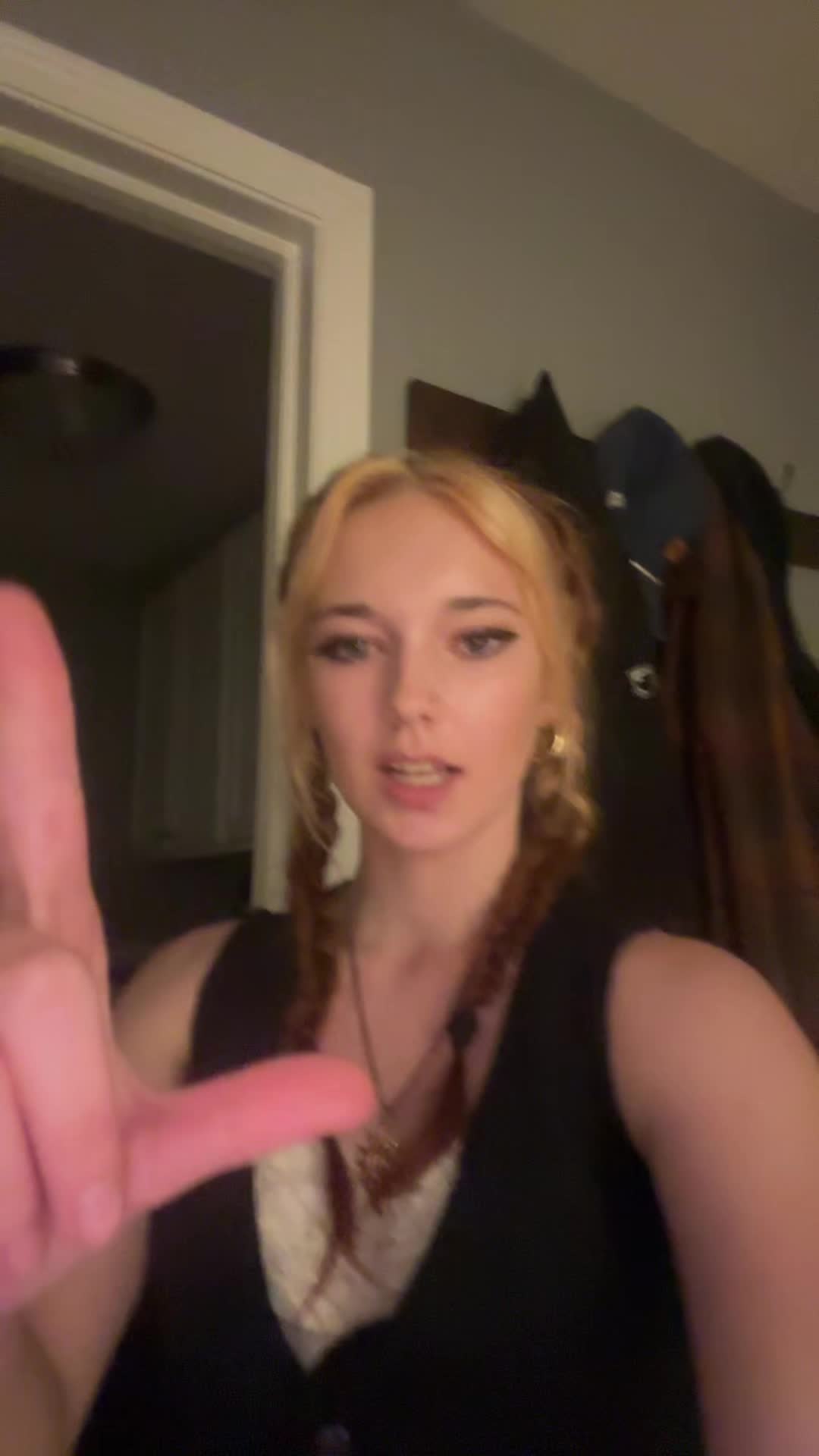 @micah 🦄