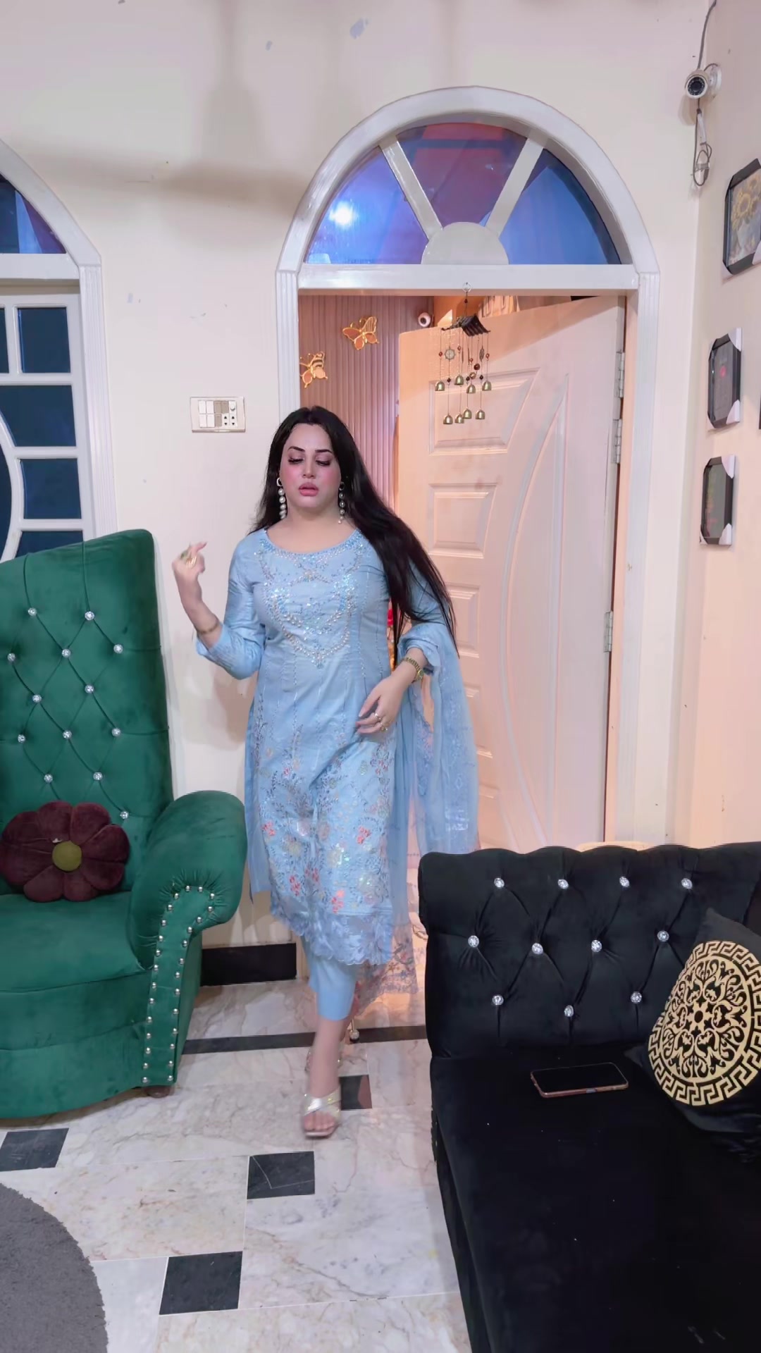 @👑cHaHaT QuEeN👑🧚🏻♀️