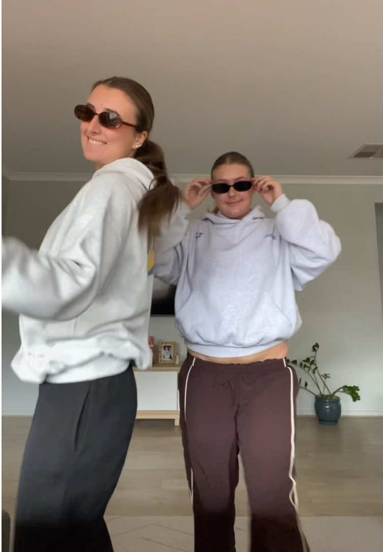 @hauensteinxwhelan
