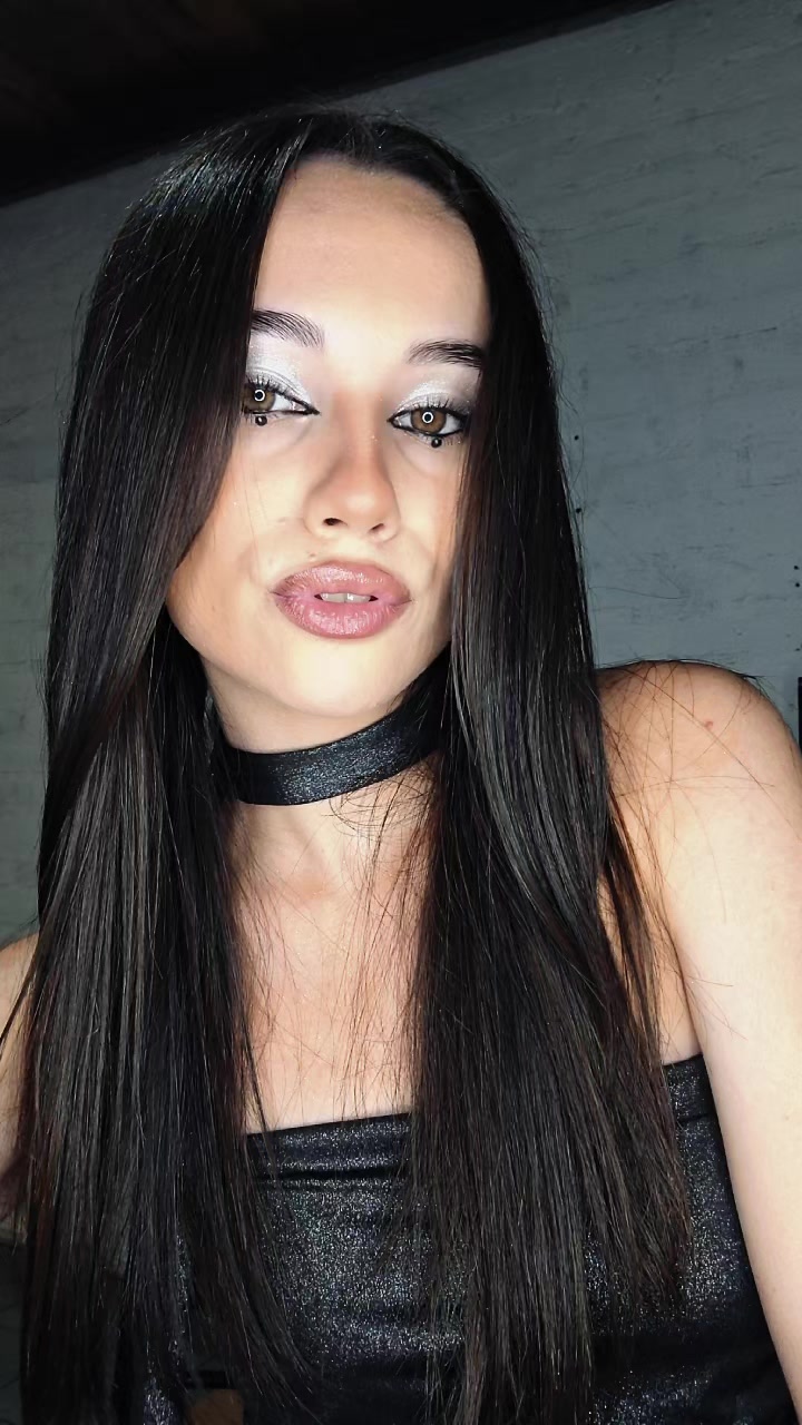@Victoria 🧚🏻♀️