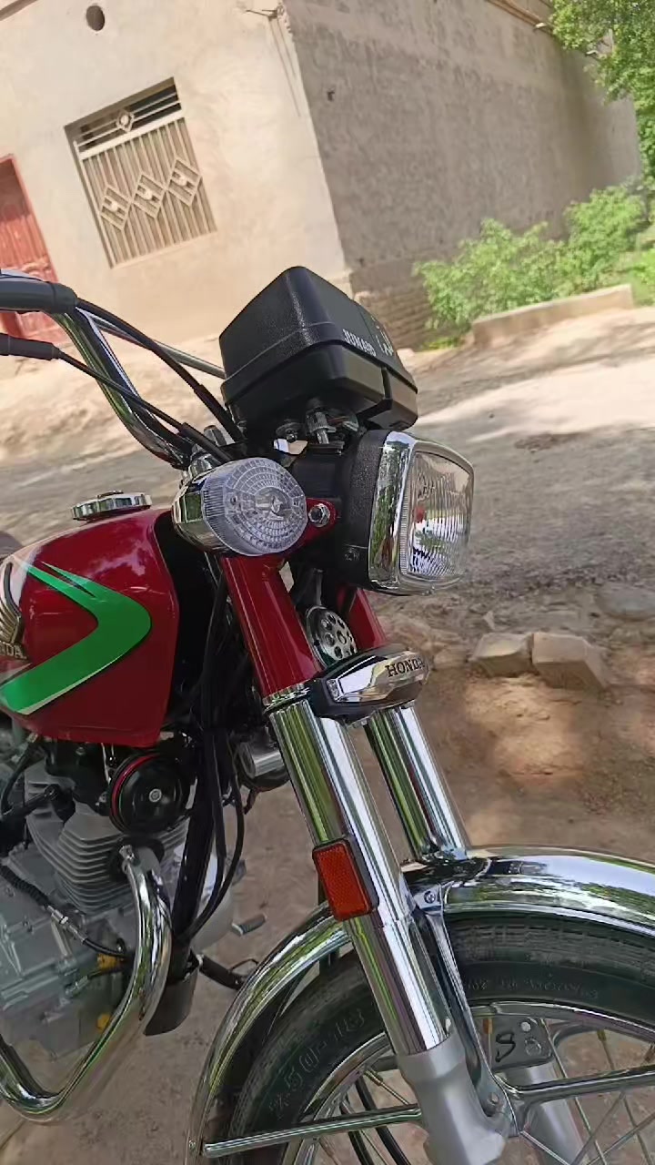 @محبتی لوگ 🥷