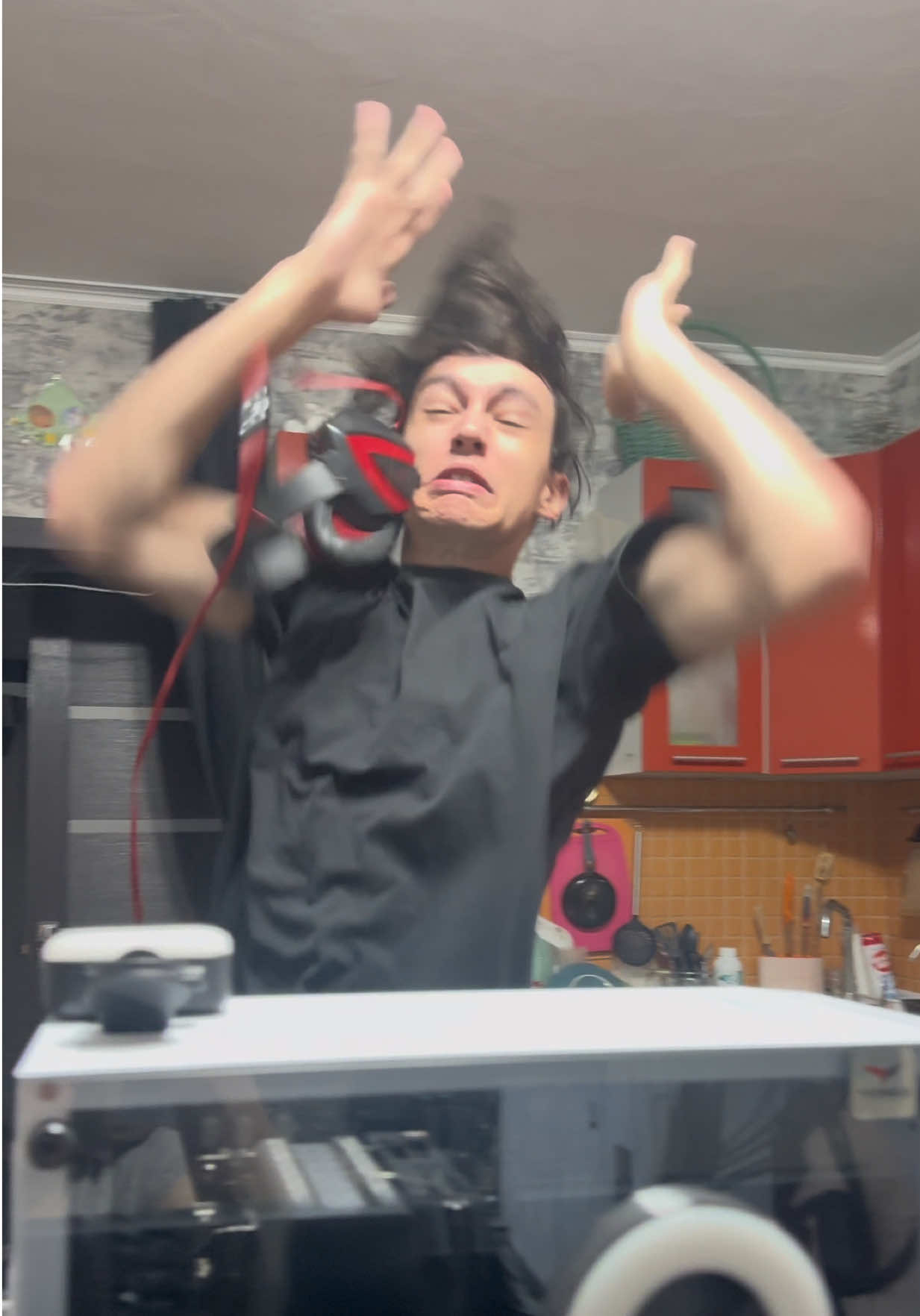 @УГАРНЫЙ⚡ВАНЯ