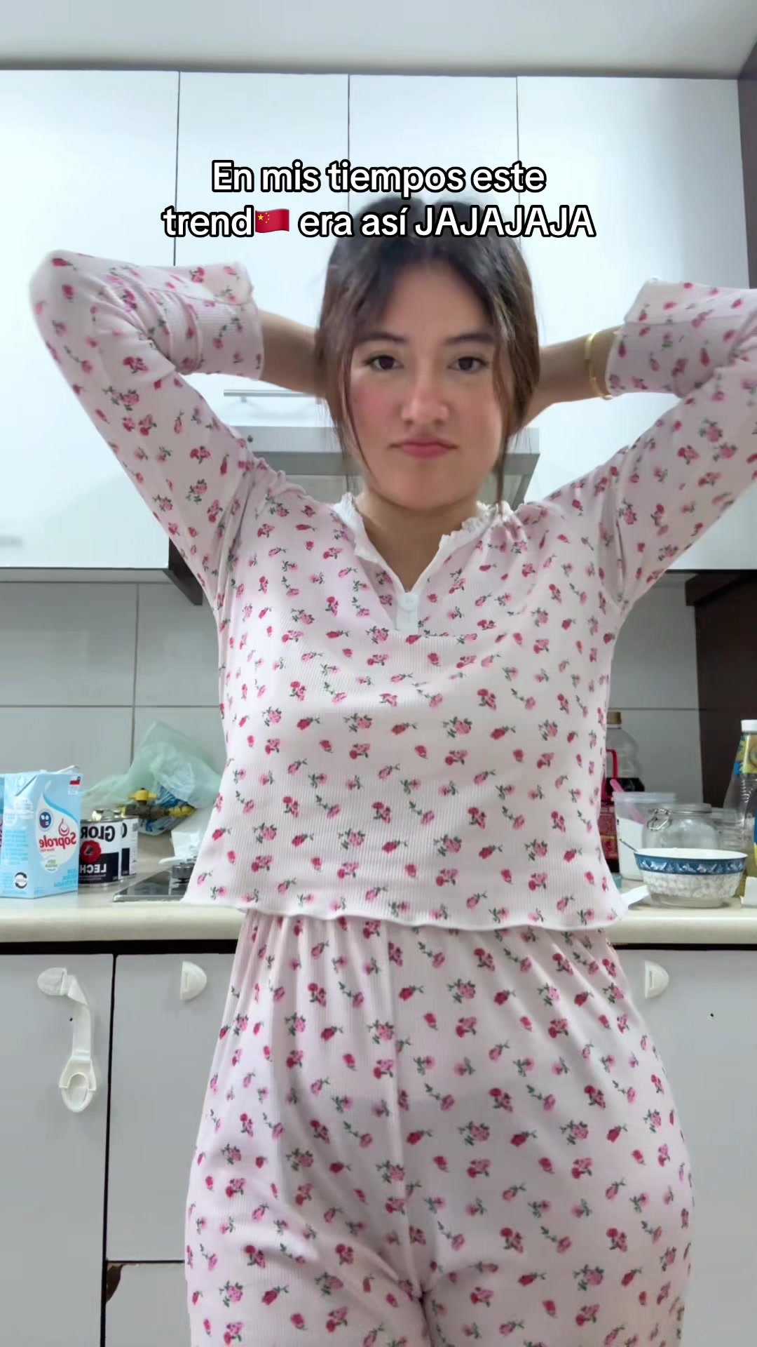 @Carolay🇨🇳🇵🇪🇨🇱