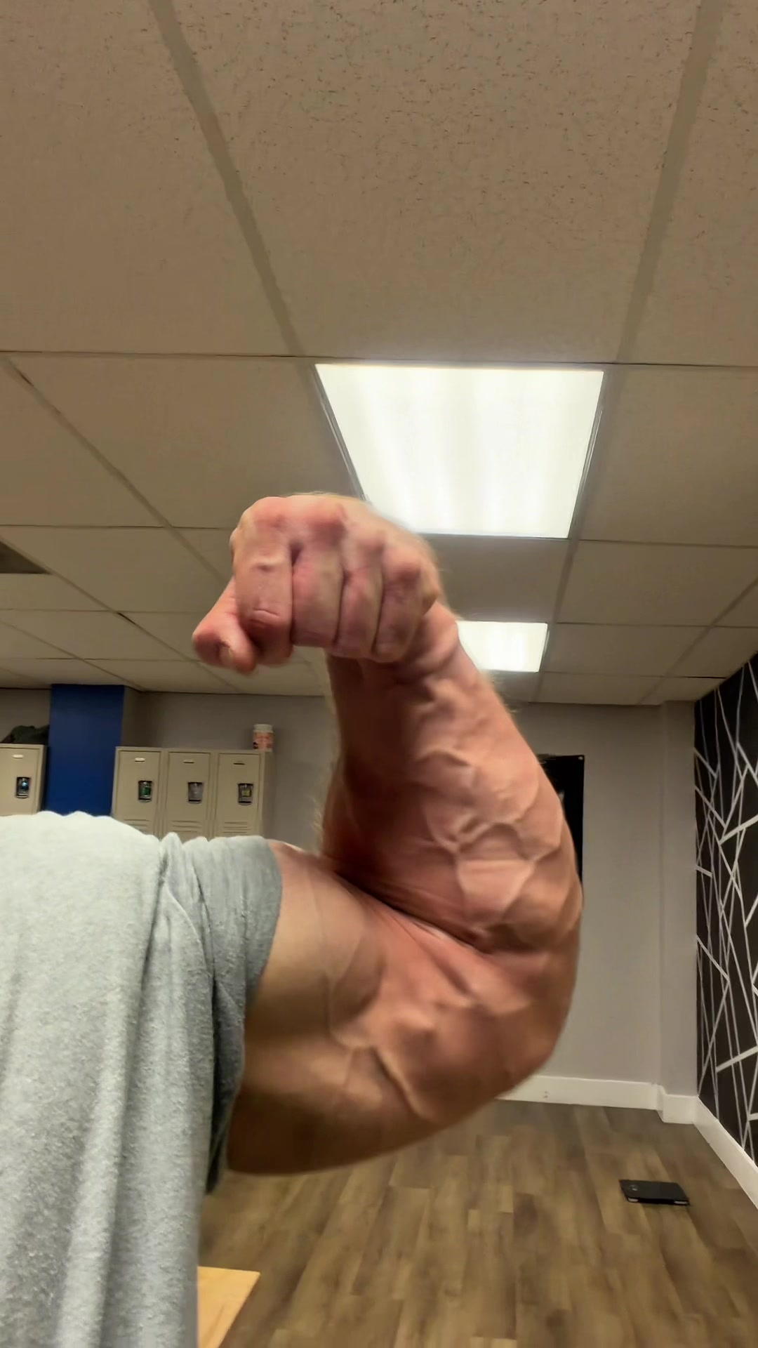 @gunn_aesthetic