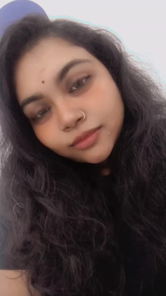 @Nandhini 👑❤️