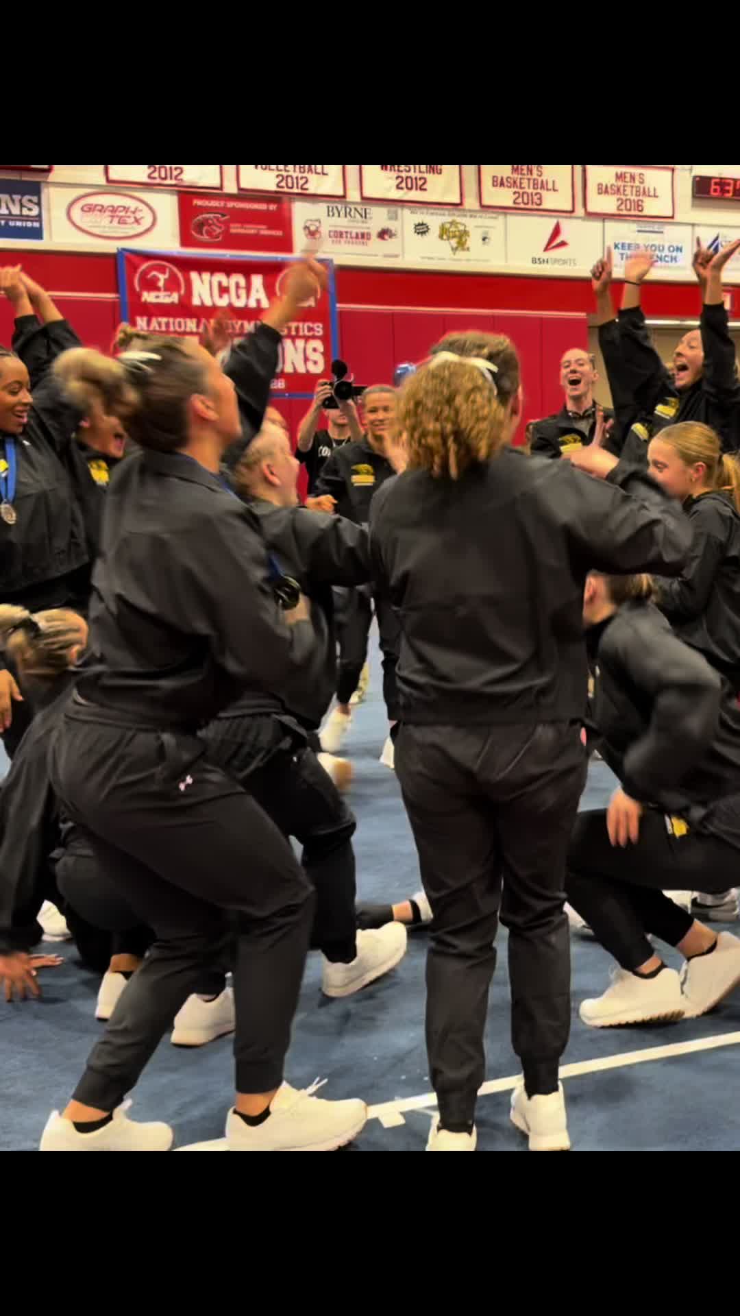 @uwogymnastics