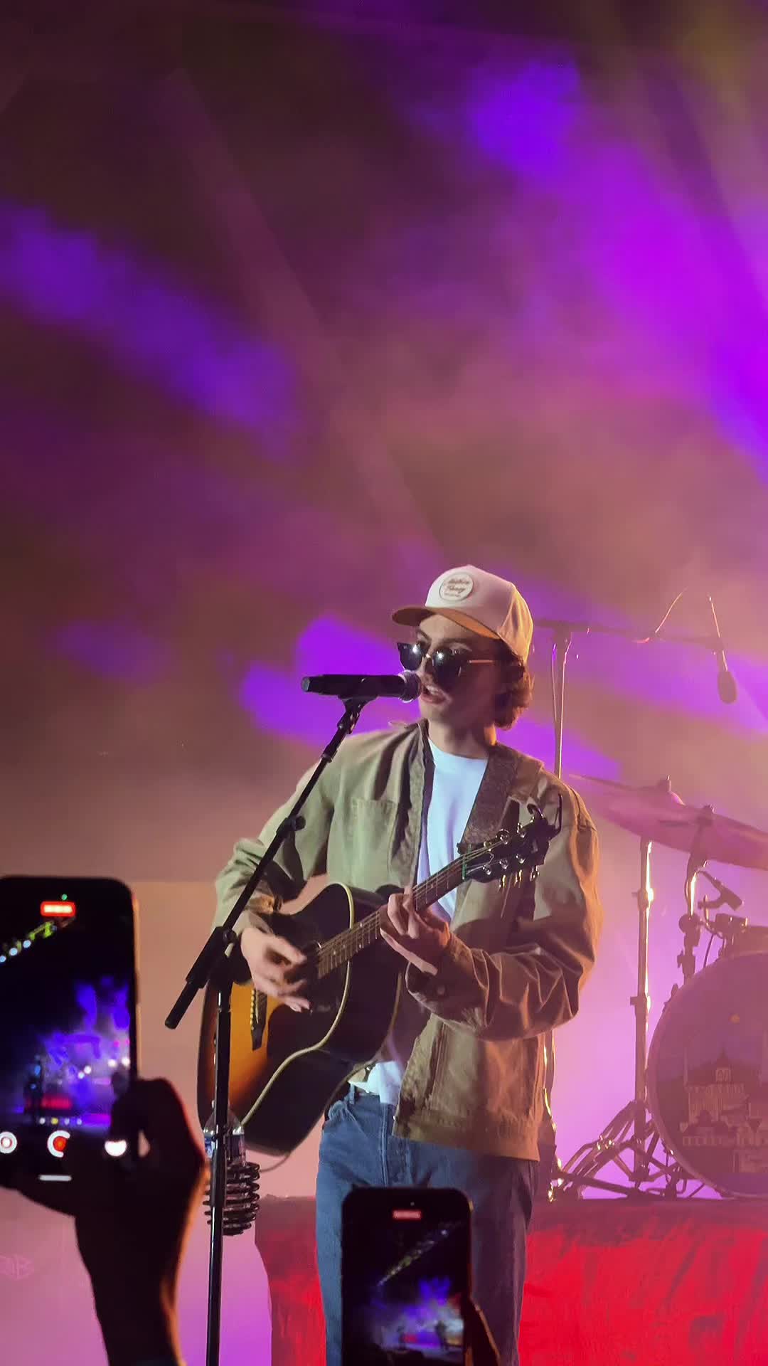 @vic