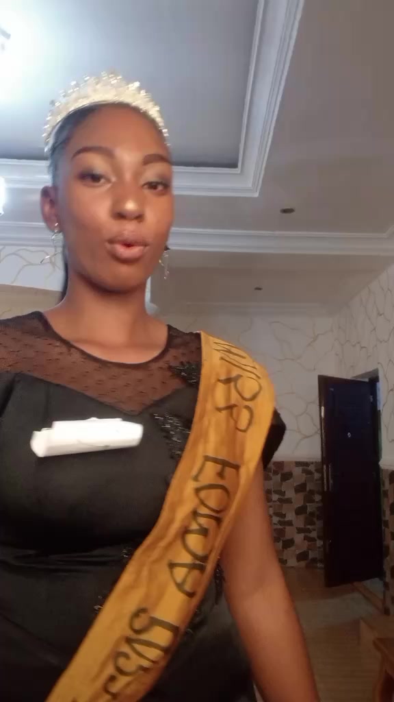 @Definitely_Munaa🥹💋❤️