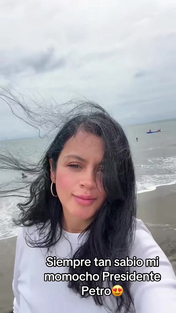 @Esther Castro